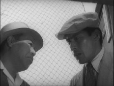 Takashi Shimura et Toshiro Mifune (Chien enrag)